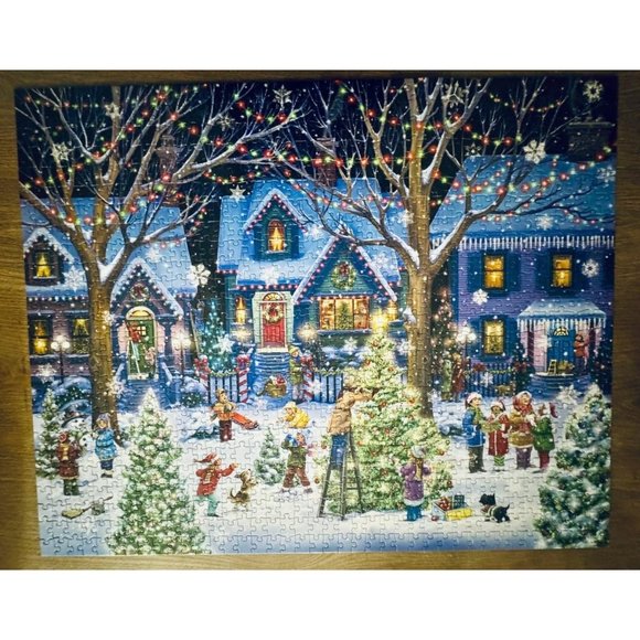 Vermont Christmas Randy Wollenmann Christmas Cheer 1000 Piece Jigsaw Puzzle - Picture 3 of 4